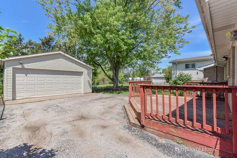 15214 Hamlin Ave, Midlothian, IL 60445 photo 11