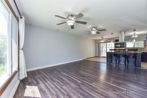 15214 Hamlin Ave, Midlothian, IL 60445 photo 2