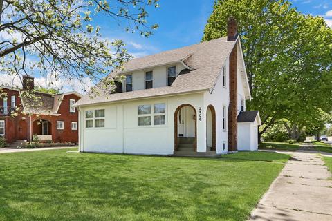 2800 Eshcol Ave, Zion, IL 60099