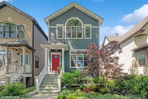 4542 N Bernard St, Chicago, IL 60625