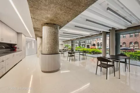 200 E Delaware Pl #14A, Chicago, IL 60611 photo 21