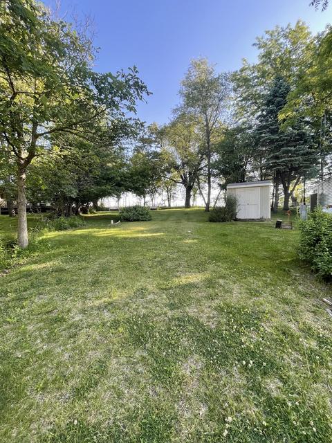 17-154 Woodhaven Lks, Sublette, IL 61367