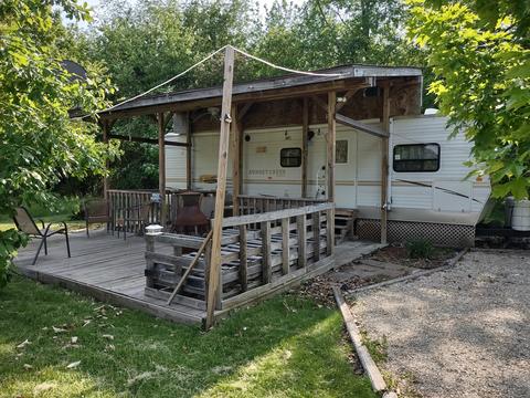 1977 Woodhaven Lks, Sublette, IL 61367