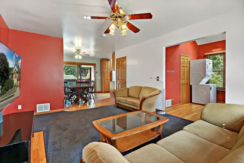 608 N Harrison St, Algonquin, IL 60102 photo 5