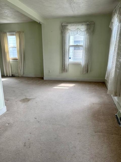 408 E Oakland Ave, Bloomington, IL 61701 photo 7