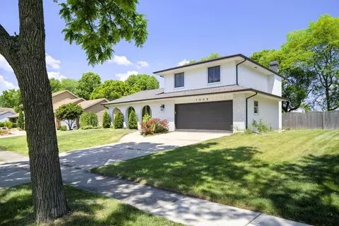 1008 Ranchwood Dr, Shorewood, IL 60404