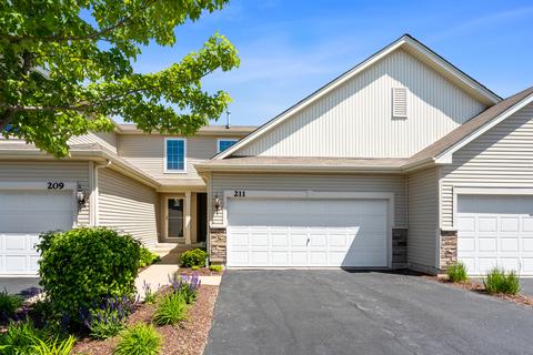 211 Wildmeadow Ln, Woodstock, IL 60098