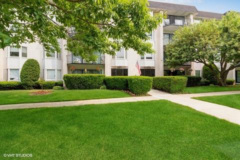 235 Ridge Rd #3H, Wilmette, IL 60091
