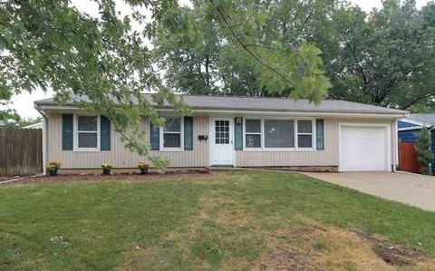 22 Delaine Dr, Normal, IL 61761
