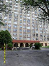 4300 W Ford City Dr #A809, Chicago, IL 60652