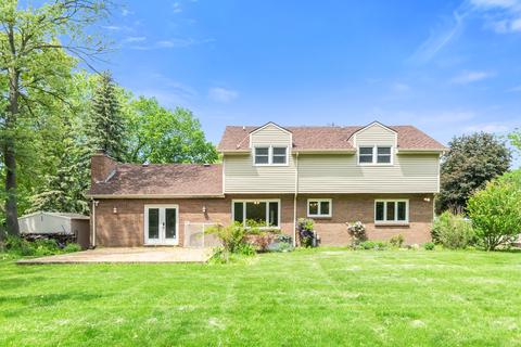 3506 Greenmeadow Ln, Joliet, IL 60431