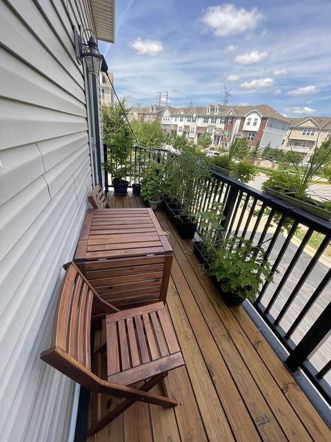 1202 Harding Ave, Des Plaines, IL 60016 photo 5