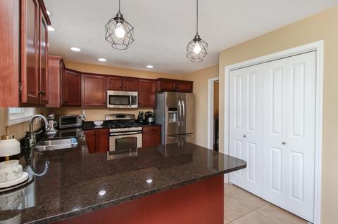 1324 Berkley Rd, Normal, IL 61761 photo 9