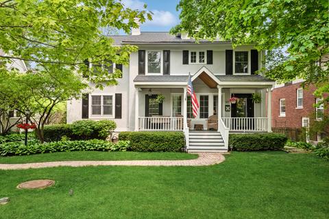 917 Vernon Ave, Glencoe, IL 60022
