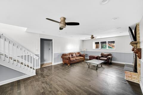 649 E 142nd St, Dolton, IL 60419 photo 6