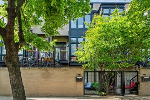 1717 W Diversey Pkwy, Chicago, IL 60614