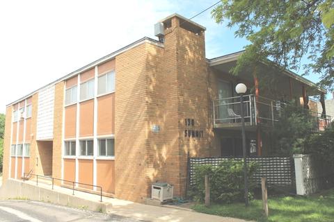 130 Summit St #2, Rockford, IL 61107