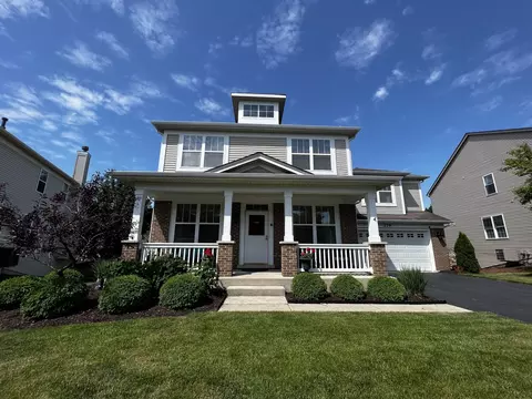 279 Fairhaven Dr, Saint Charles, IL 60175
