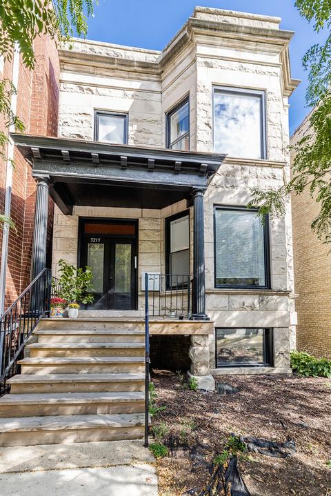5215 N Ashland Ave, Chicago, IL 60640