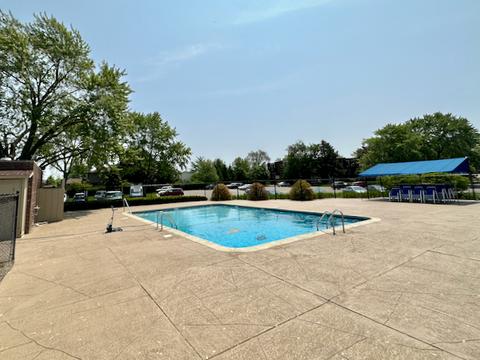1575 Sandpebble Dr #101, Wheeling, IL 60090 photo 5