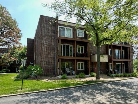 1575 Sandpebble Dr #101, Wheeling, IL 60090 photo 2