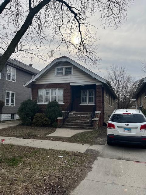 10032 S State St, Chicago, IL 60628 photo 1