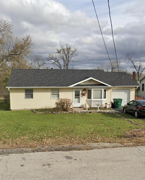 33069 N Eastview Ave, Grayslake, IL 60030