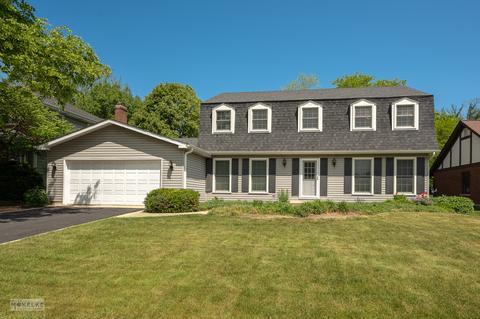 22 W364 Mccarron Rd, Glen Ellyn, IL 60137