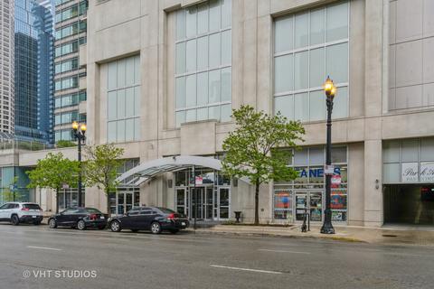 125 S Jefferson St #1504, Chicago, IL 60661