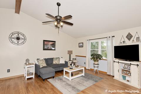 622 Tanglewood Trl, Mchenry, IL 60050 photo 16