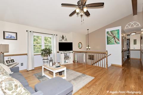 622 Tanglewood Trl, Mchenry, IL 60050 photo 14