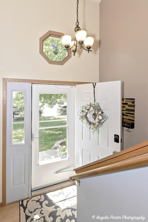 622 Tanglewood Trl, Mchenry, IL 60050 photo 12