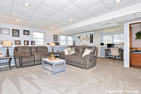 622 Tanglewood Trl, Mchenry, IL 60050 photo 32