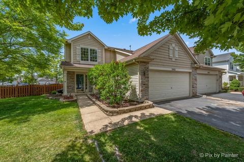 21421 Carlton St, Crest Hill, IL 60403