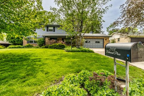 2108 Balmoral Pl, Rockford, IL 61107