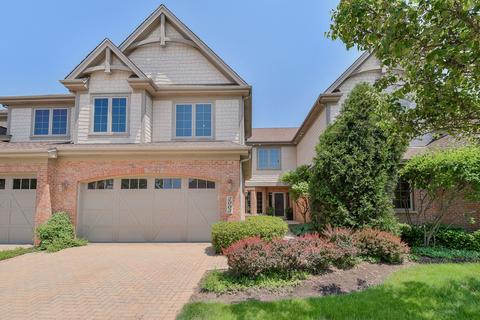 2003 Mackenzie Pl, Wheaton, IL 60187