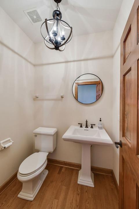 2003 Mackenzie Pl, Wheaton, IL 60187 photo 13