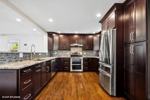 713 N Adele St, Elmhurst, IL 60126 photo 6