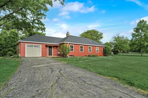 695 Birch Ln, Olympia Fields, IL 60461