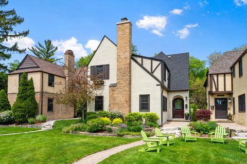 516 Isabella St, Wilmette, IL 60091