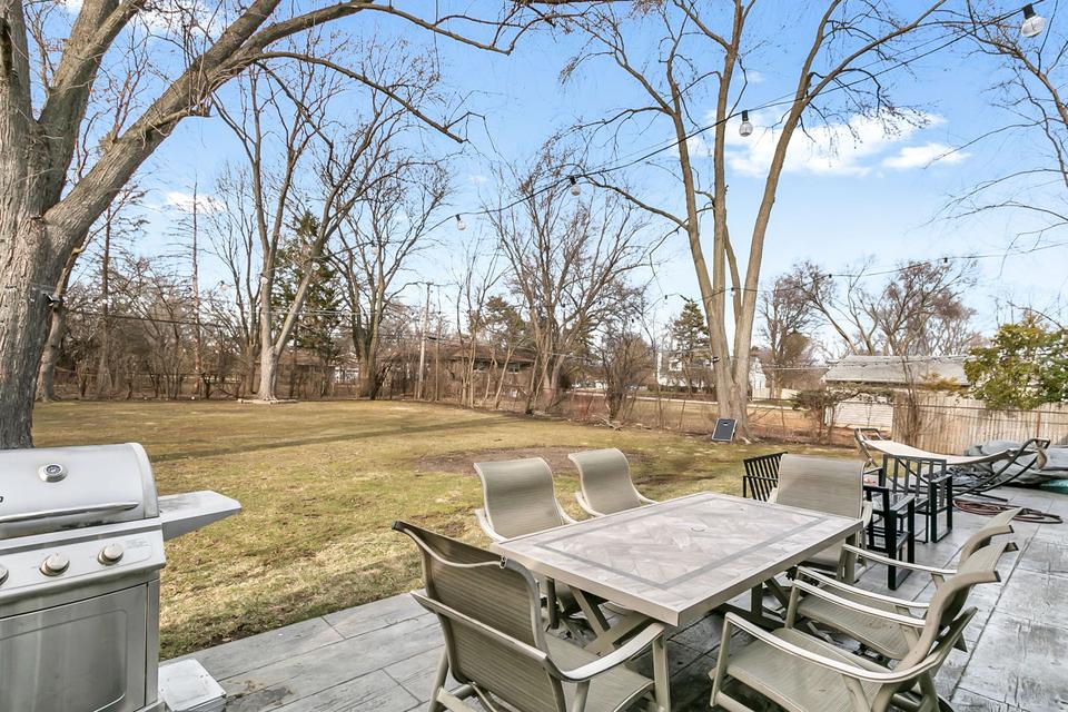  2930 Dundee Rd, Northbrook, IL 60062 photo 15