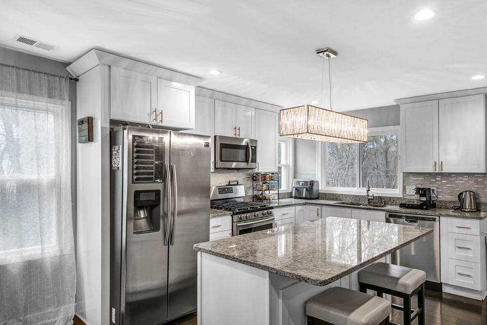 2930 Dundee Rd, Northbrook, IL 60062 photo 4