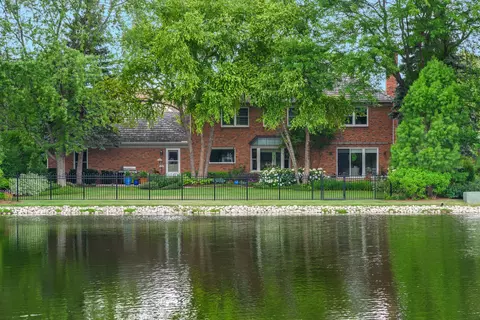 2324 Mohawk Ln, Glenview, IL 60026 photo 14