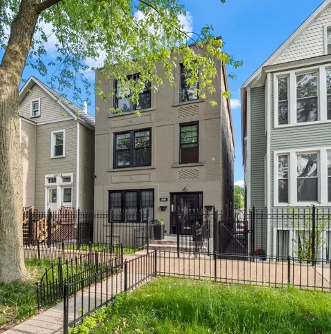 2615 W Cortland St, Chicago, IL 60647