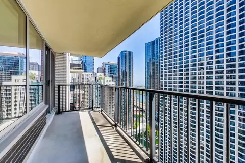 400 E Randolph St #3327, Chicago, IL 60601 photo 14