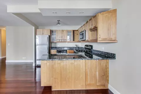 400 E Randolph St #3327, Chicago, IL 60601 photo 5