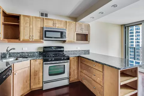 400 E Randolph St #3327, Chicago, IL 60601 photo 7