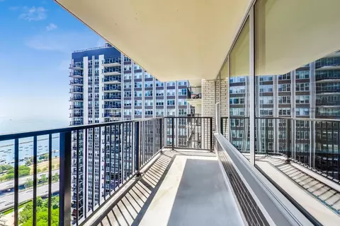 400 E Randolph St #3327, Chicago, IL 60601 photo 13