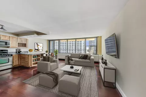 400 E Randolph St #3327, Chicago, IL 60601 photo 2