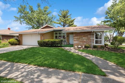 2519 Kensington Ave, Westchester, IL 60154